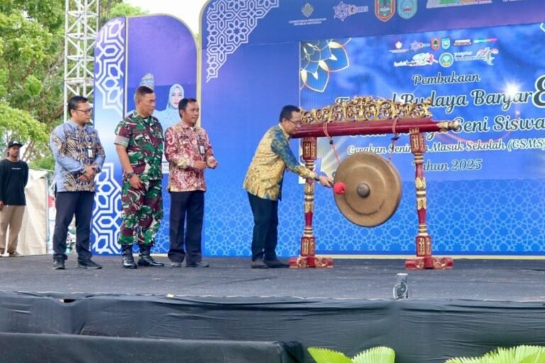 Festival Budaya Banjar 2025 Resmi Dibuka, Tampilkan Seni Tradisi