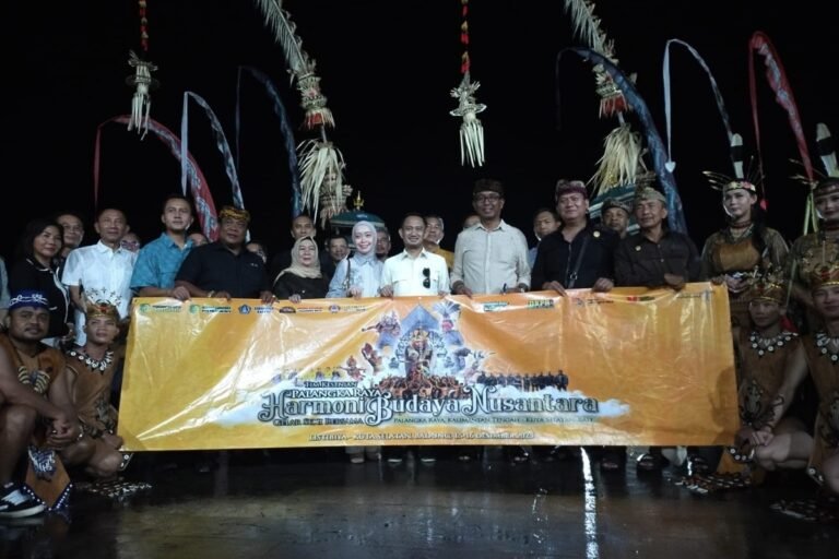 Harmoni Budaya Nusantara, Tari Dayak Kalteng Tampil di Bali